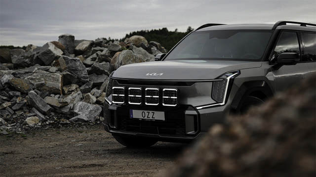 Vi presenterar OZZ SQR