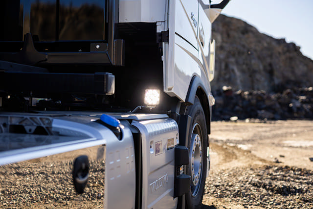 Refinity Nix 30 W arbets-/backljus