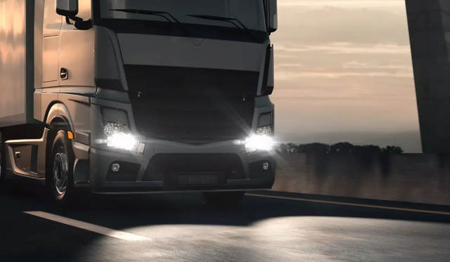 Strålkastarlampa ORIGINAL LINE 24V