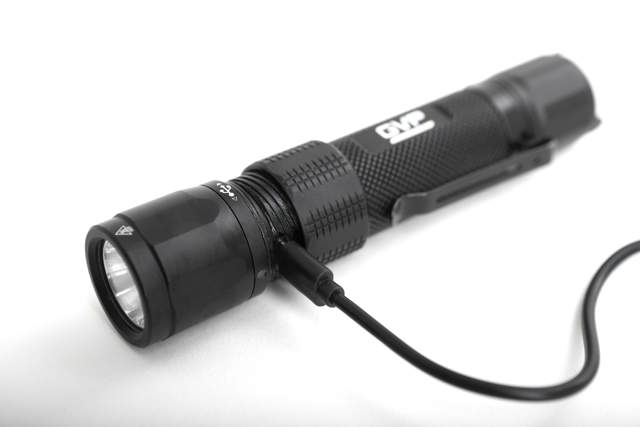 FICKLAMPA LED 2500lm