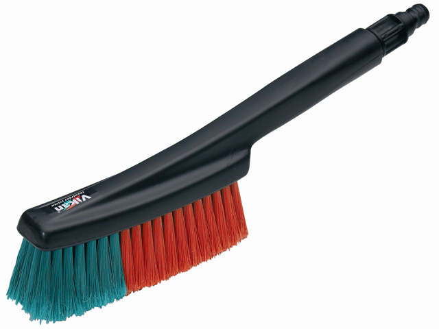 BILBORSTE MED VATTENGENOMSTRÖMNING